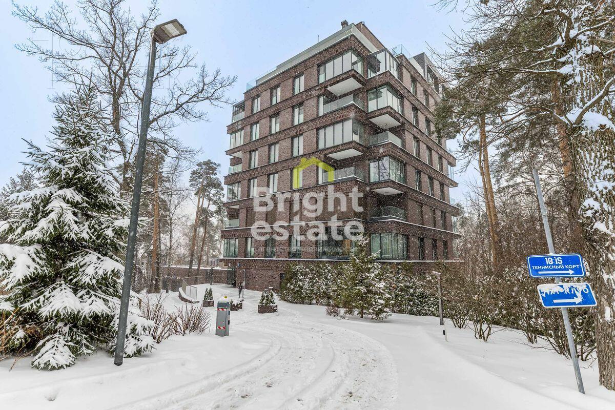 6-КОМН. КВАРТИРА С ОТДЕЛКОЙ 220 М² НА 3 ЭТАЖЕ