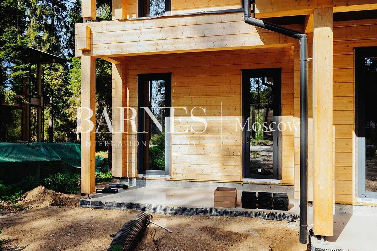 2-этажный коттедж 450 м² с отделкой