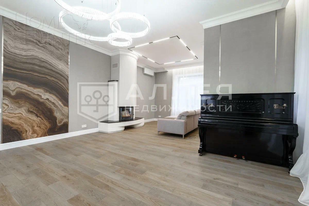 2-этажный коттедж 450 м² с отделкой