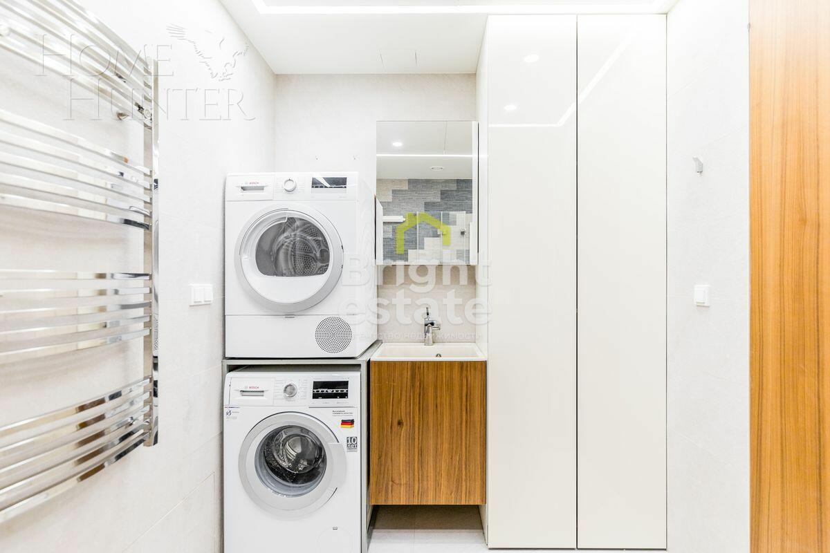 6-КОМН. КВАРТИРА С ОТДЕЛКОЙ 220 М² НА 3 ЭТАЖЕ