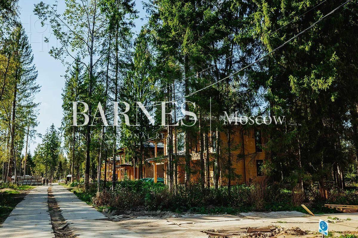 2-этажный коттедж 450 м² с отделкой