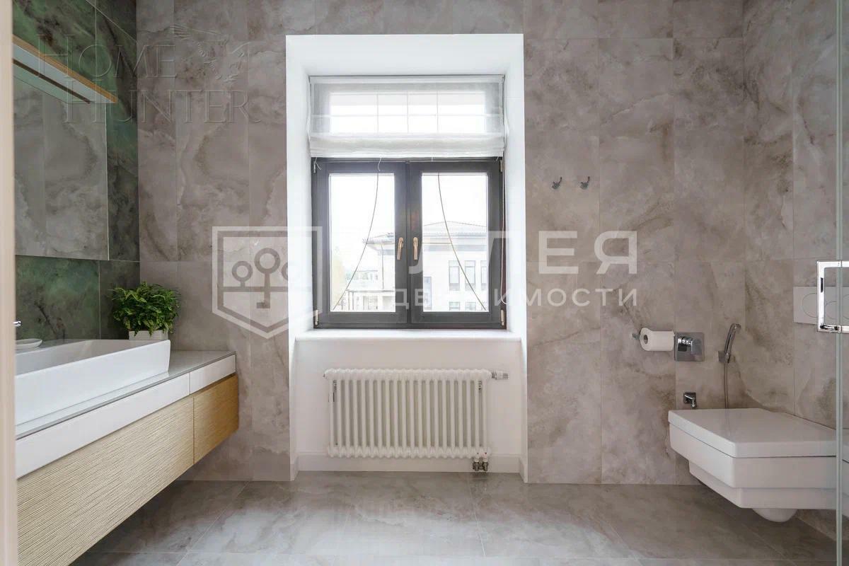 2-этажный коттедж 450 м² с отделкой