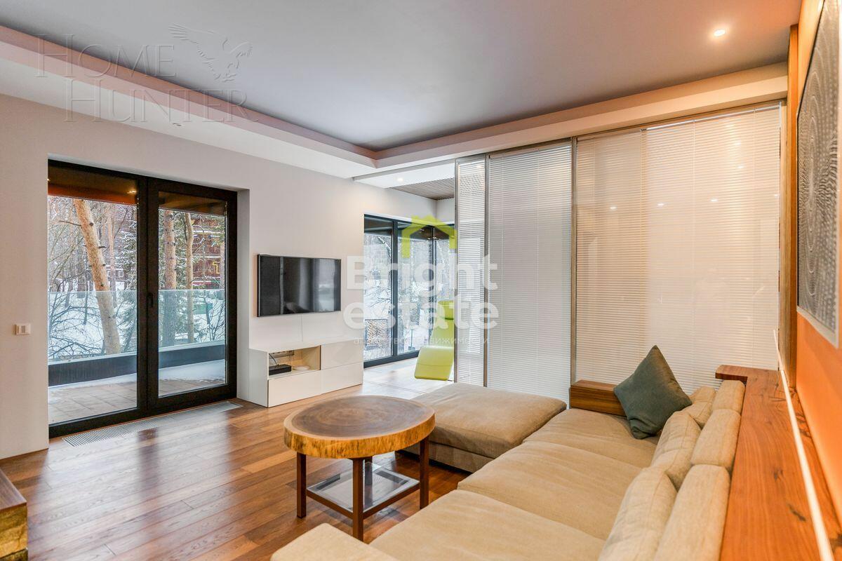 6-КОМН. КВАРТИРА С ОТДЕЛКОЙ 220 М² НА 3 ЭТАЖЕ