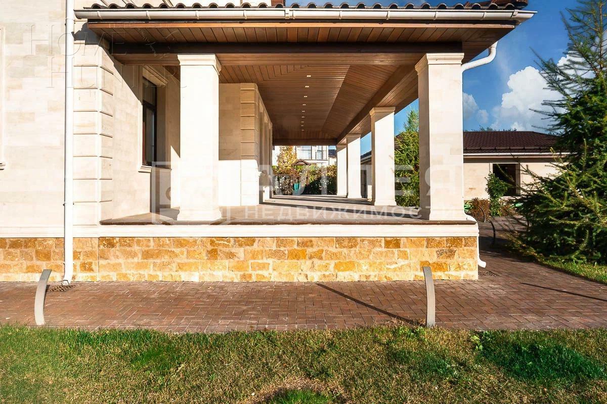 2-этажный коттедж 450 м² с отделкой