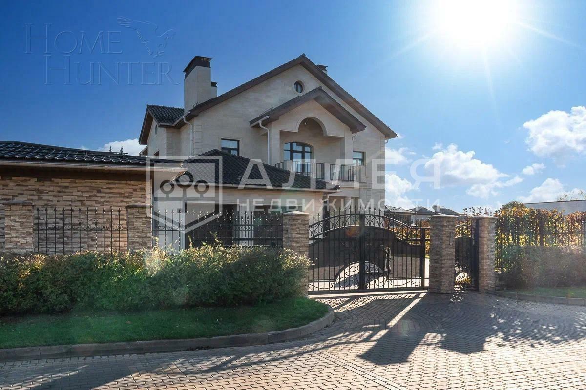 2-этажный коттедж 450 м² с отделкой