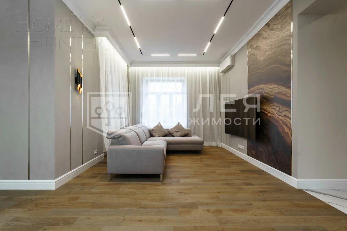 2-этажный коттедж 450 м² с отделкой