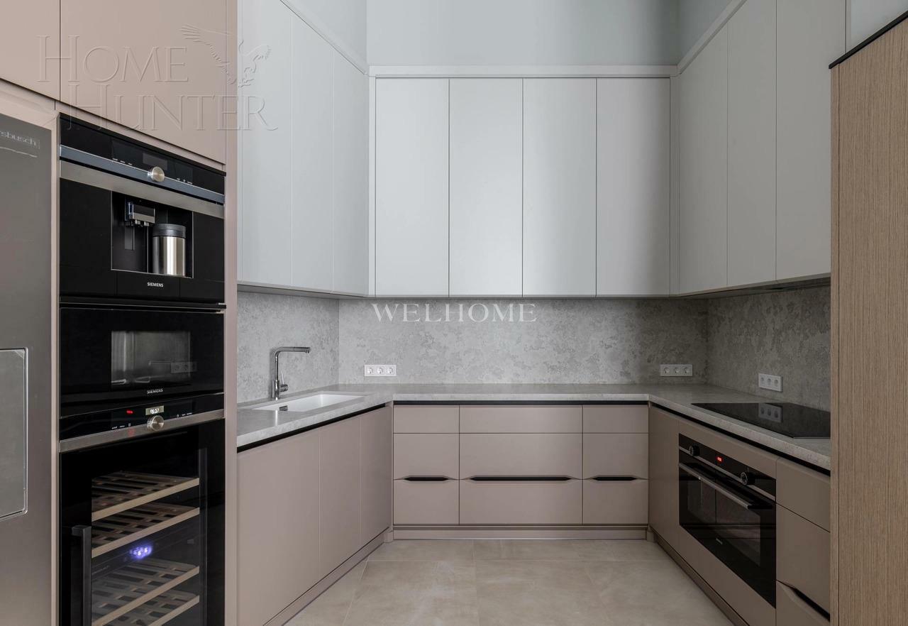 3-УРОВНЕВЫЙ ОСОБНЯК С ОТДЕЛКОЙ 232 М² НА 1 ЭТАЖЕ