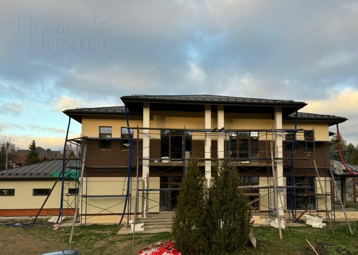 2-этажный коттедж 625 м² без отделки