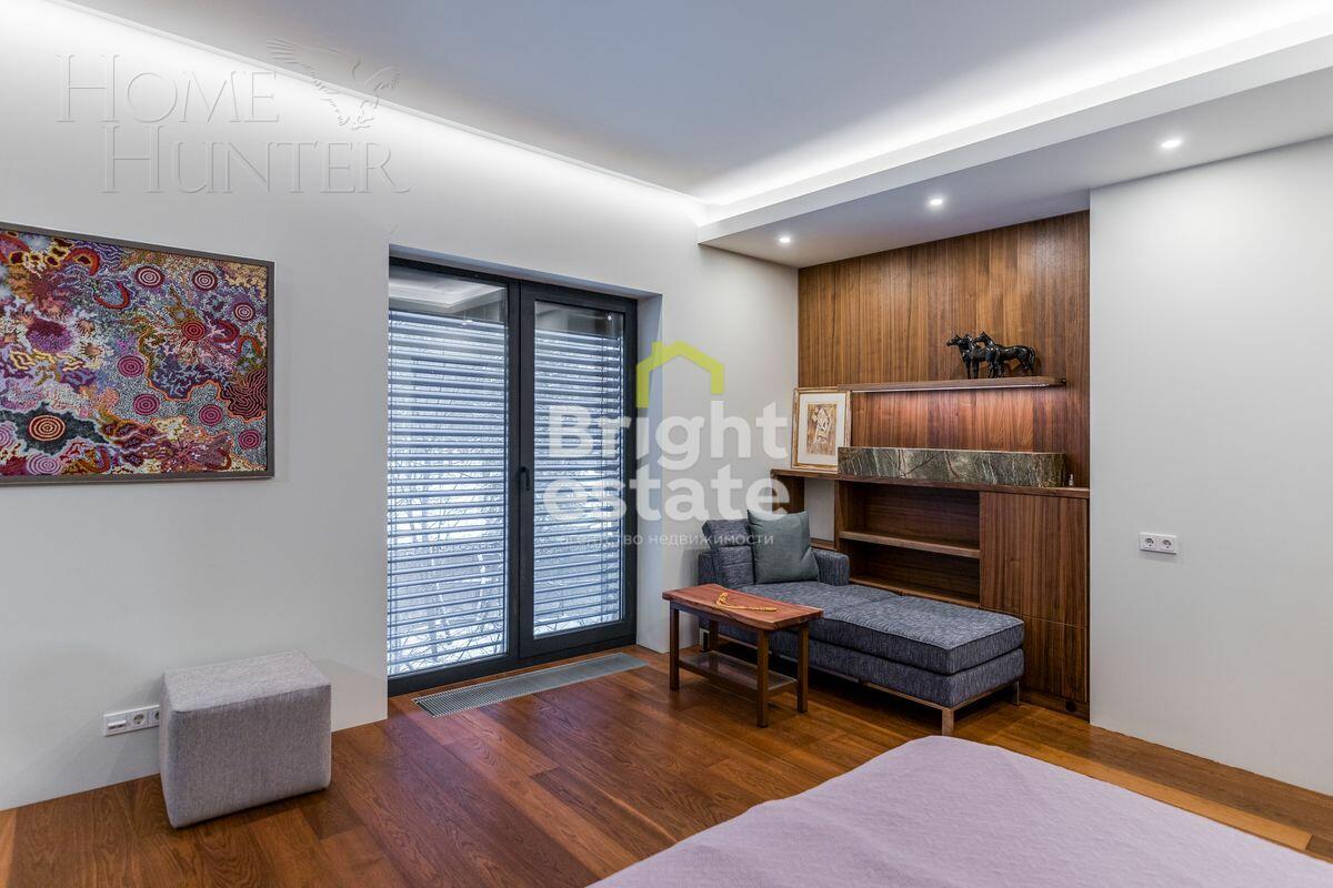 6-КОМН. КВАРТИРА С ОТДЕЛКОЙ 220 М² НА 3 ЭТАЖЕ