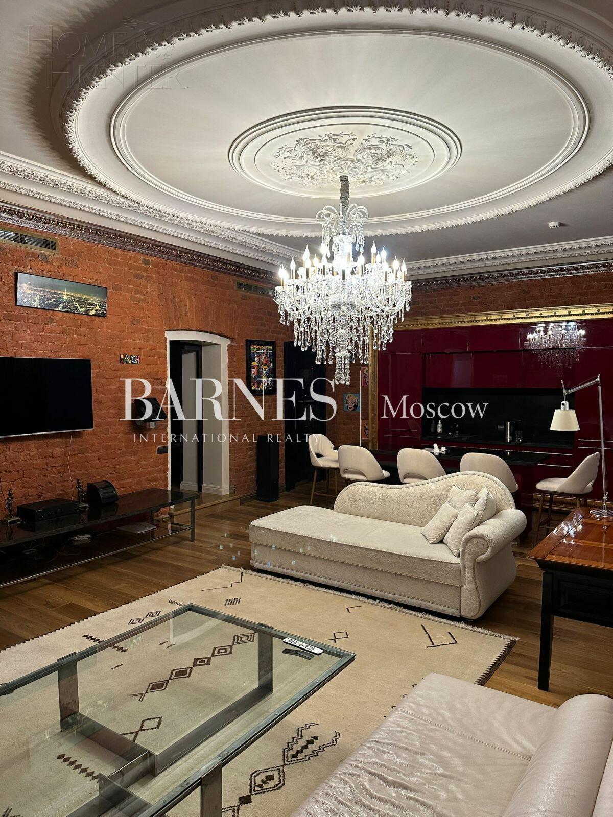 2-КОМН. КВАРТИРА С ОТДЕЛКОЙ 105 М² НА 2 ЭТАЖЕ