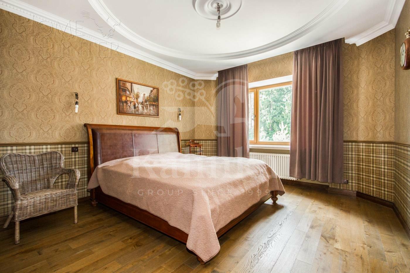 2-этажный коттедж 800 м² с отделкой