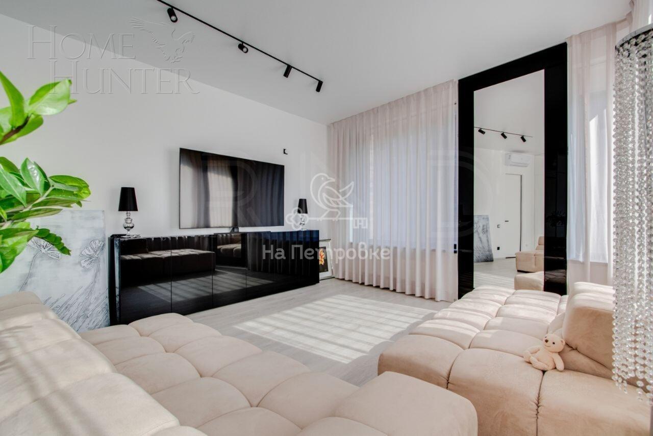 3-КОМН. КВАРТИРА С ОТДЕЛКОЙ 96 М² НА 4 ЭТАЖЕ