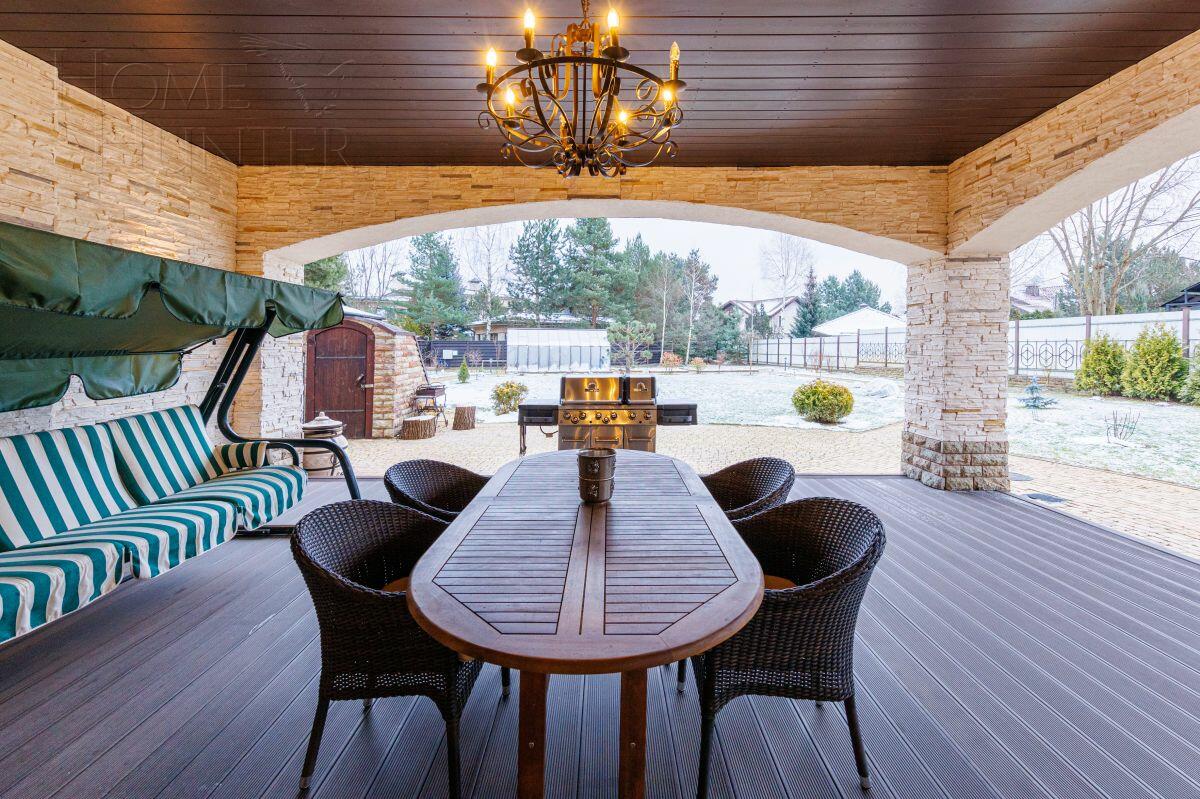 2-этажный коттедж 1 000 м² с отделкой