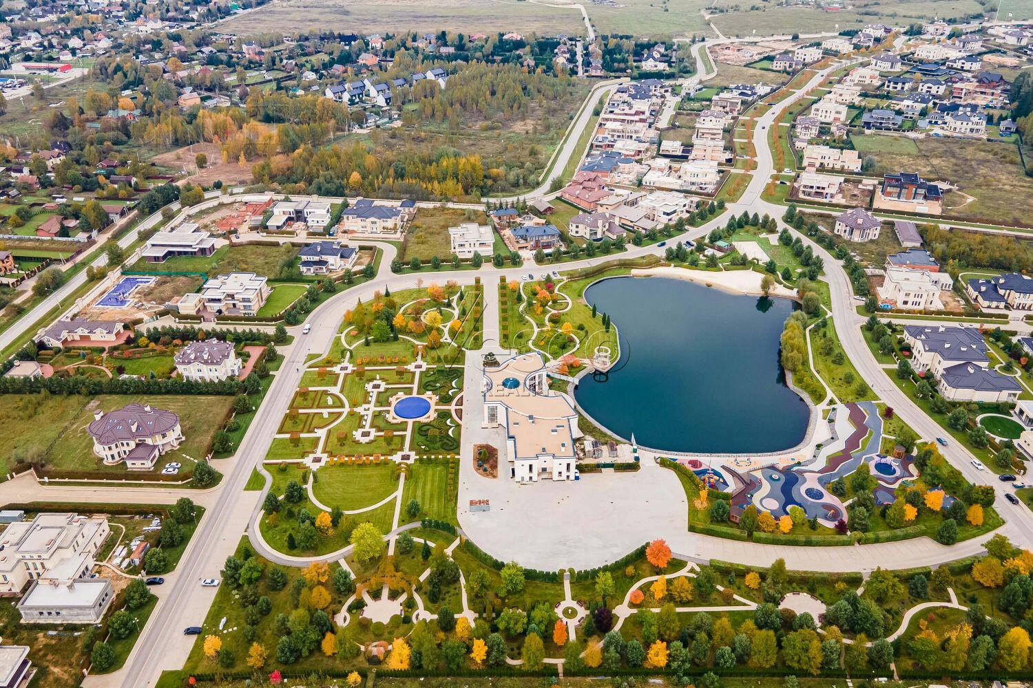 Участок 59.6 сот. в охраняемом поселке