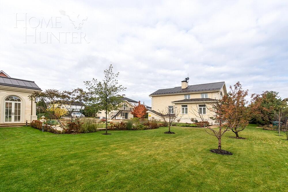 2-этажный коттедж 737 м² с отделкой