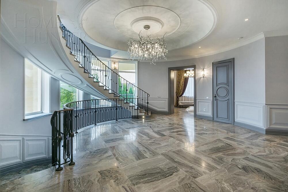 2-этажный коттедж 737 м² с отделкой