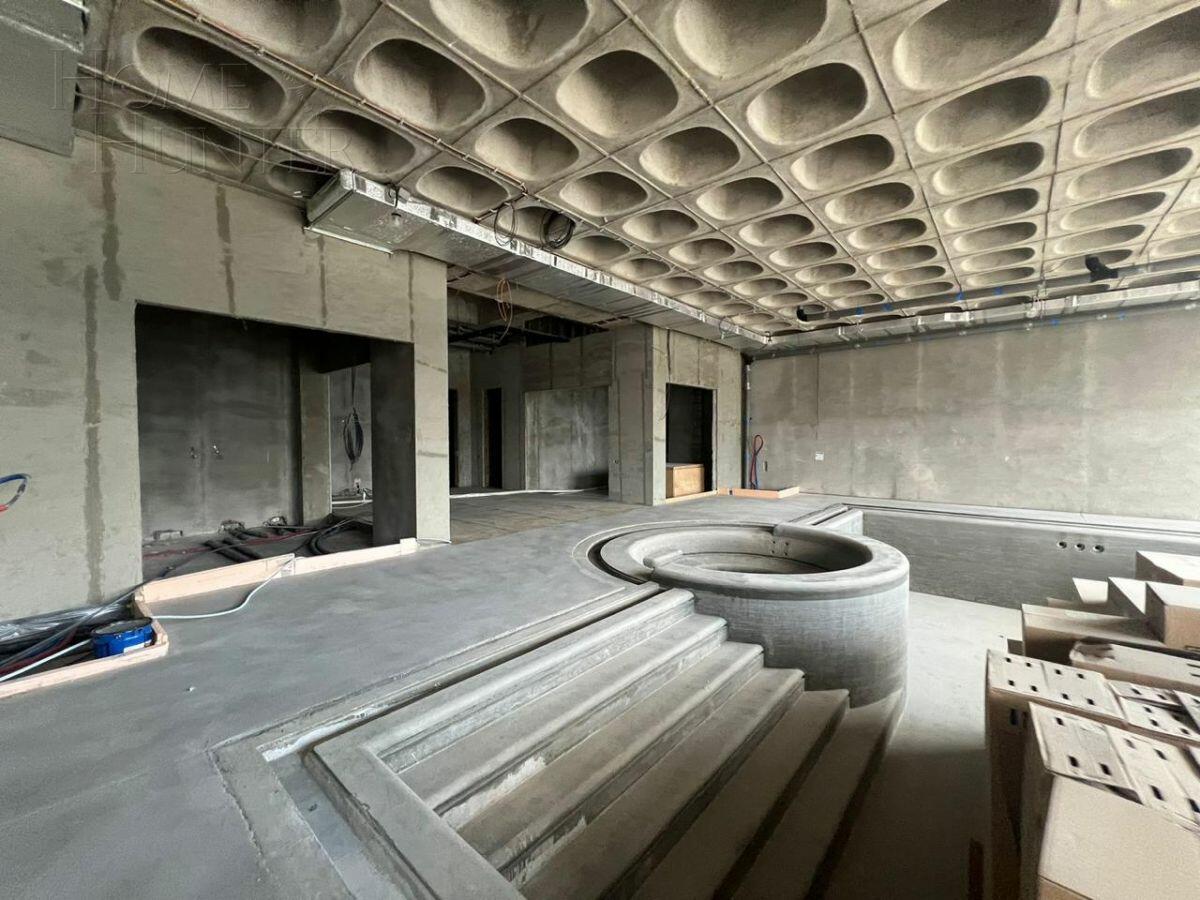 2-этажный коттедж 3 600 м² без отделки