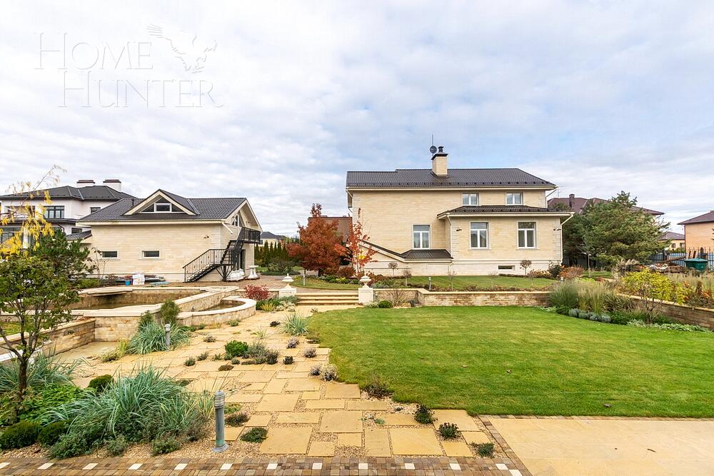 2-этажный коттедж 737 м² с отделкой