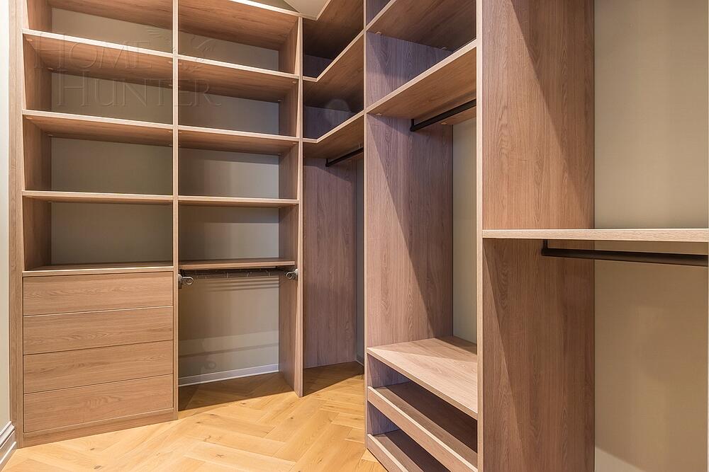 2-этажный коттедж 737 м² с отделкой