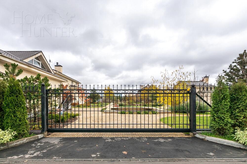 2-этажный коттедж 737 м² с отделкой