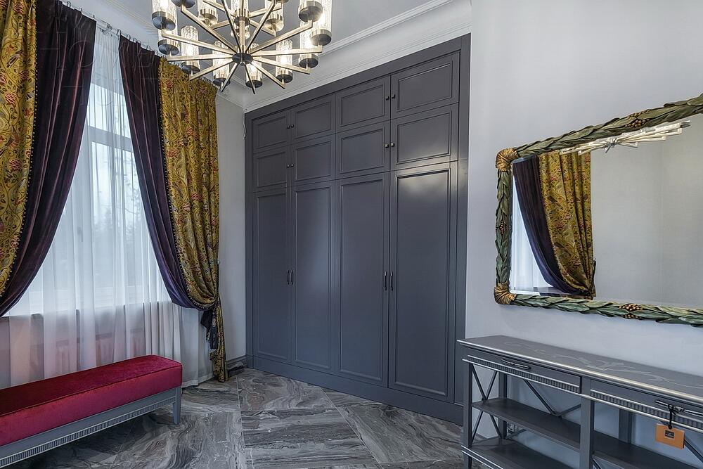 2-этажный коттедж 737 м² с отделкой