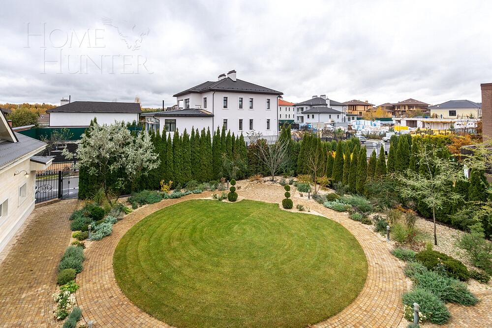 2-этажный коттедж 737 м² с отделкой