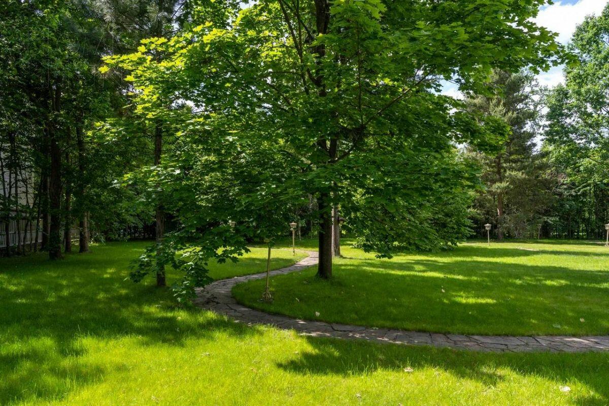 Участок 48 сот. в охраняемом поселке