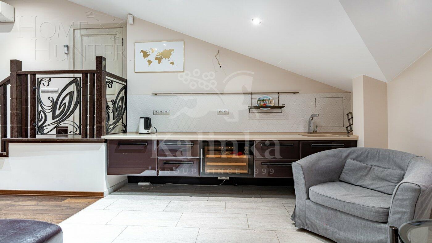 2-этажный коттедж 483.4 м² с отделкой