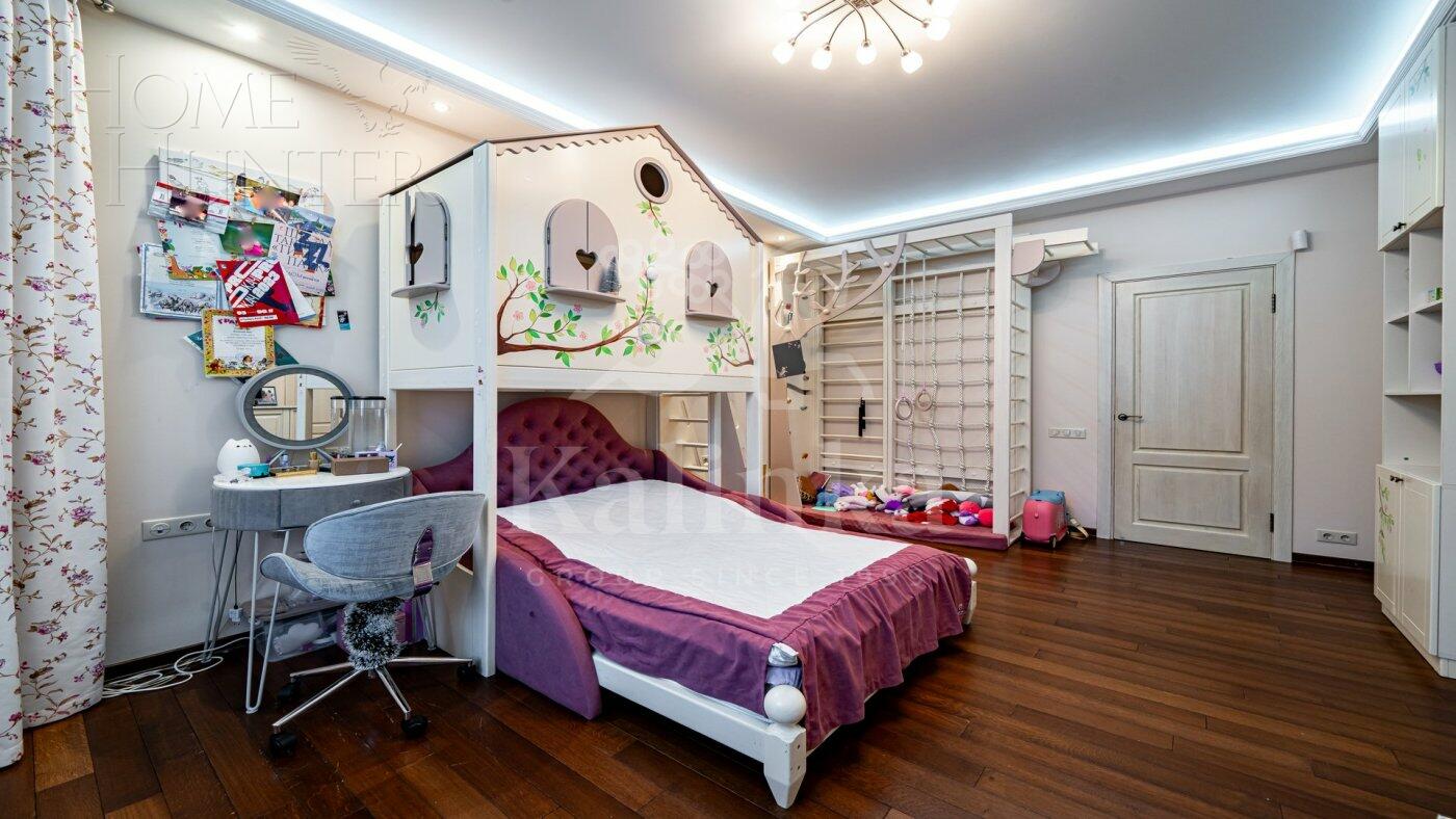 2-этажный коттедж 483.4 м² с отделкой