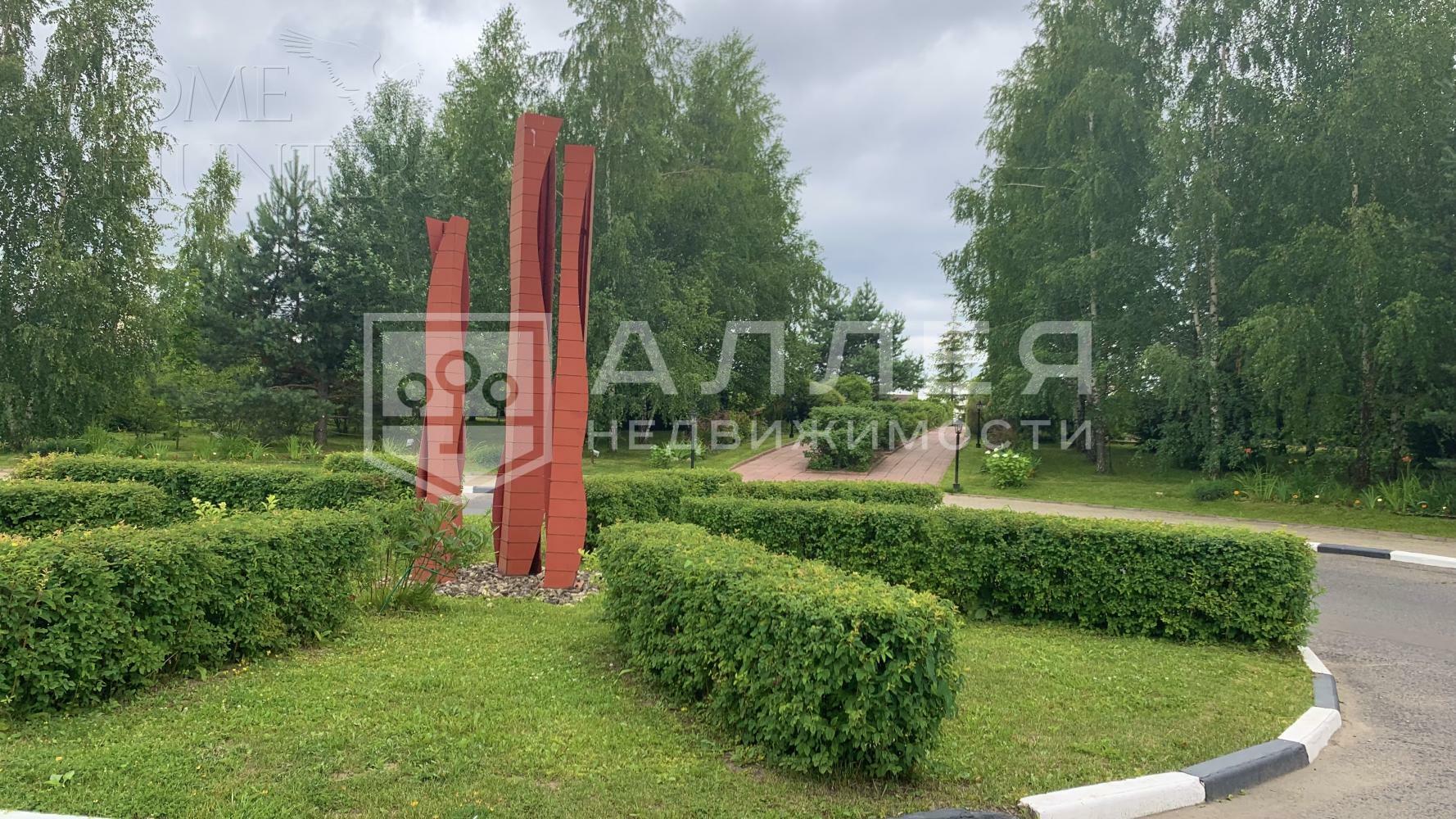 2-этажный коттедж 300 м² без отделки