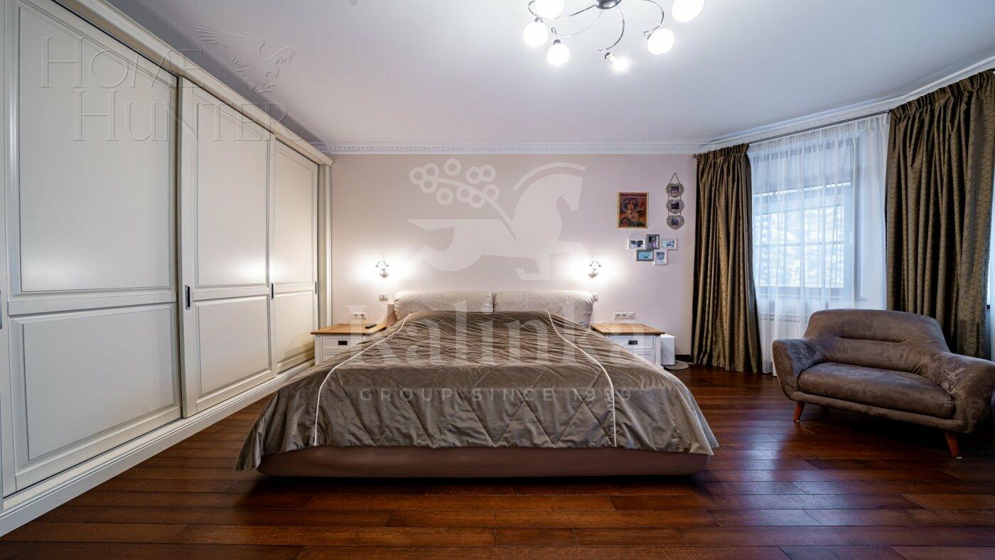 2-этажный коттедж 483.4 м² с отделкой