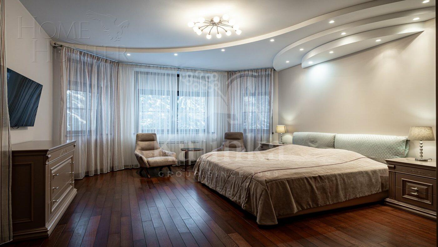 2-этажный коттедж 483.4 м² с отделкой