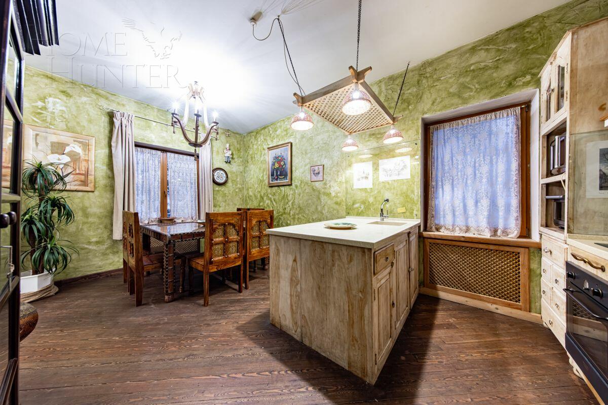 2-этажный коттедж 212 м² с отделкой