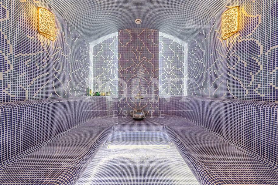 2-этажный коттедж 1 200 м² без отделки