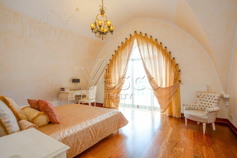 3-этажный коттедж 832 м² с отделкой