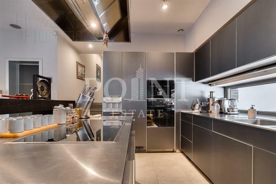 2-этажный коттедж 1 622 м² с отделкой