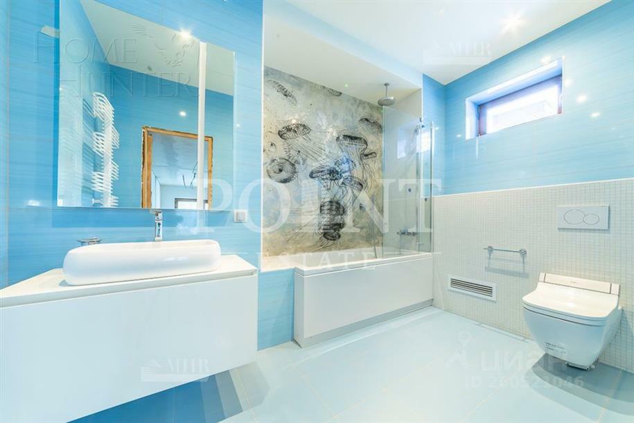 2-этажный коттедж 1 200 м² без отделки