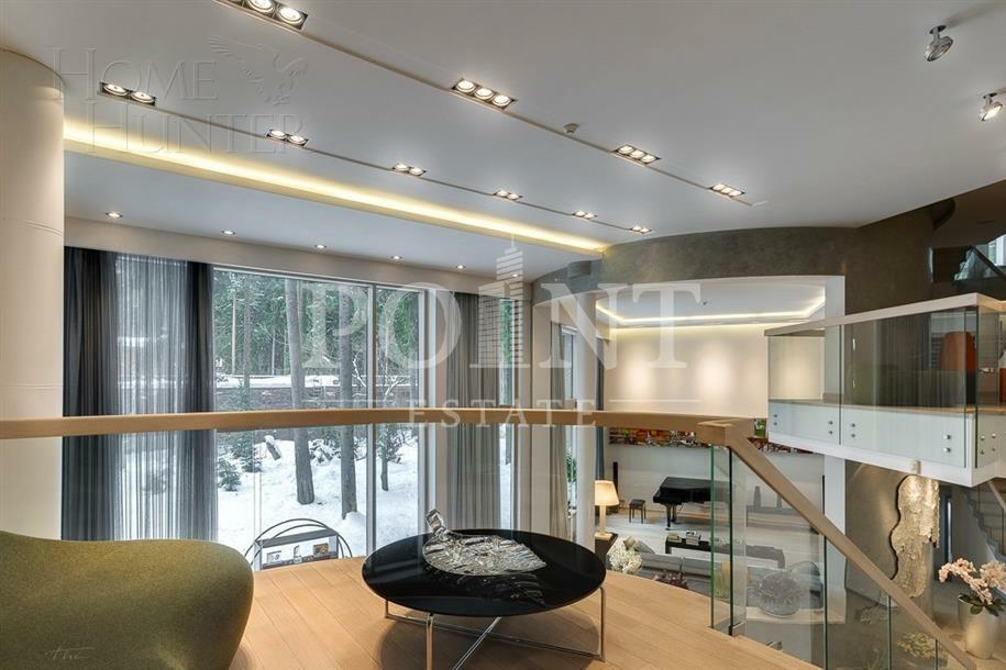 2-этажный коттедж 1 622 м² с отделкой