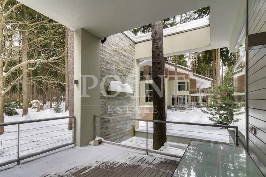 2-этажный коттедж 1 622 м² с отделкой