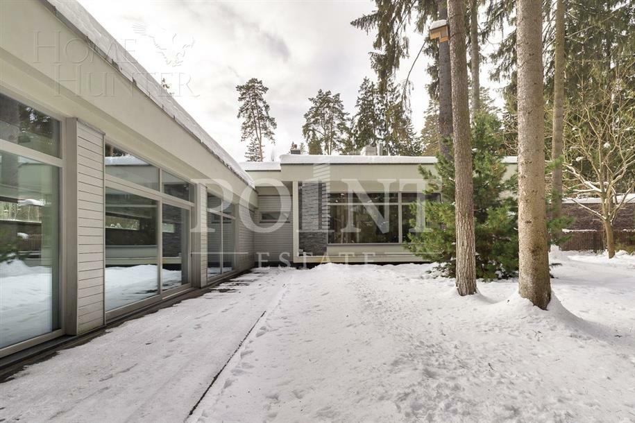 2-этажный коттедж 1 622 м² с отделкой