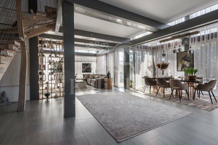 2-этажный коттедж 420 м² с отделкой