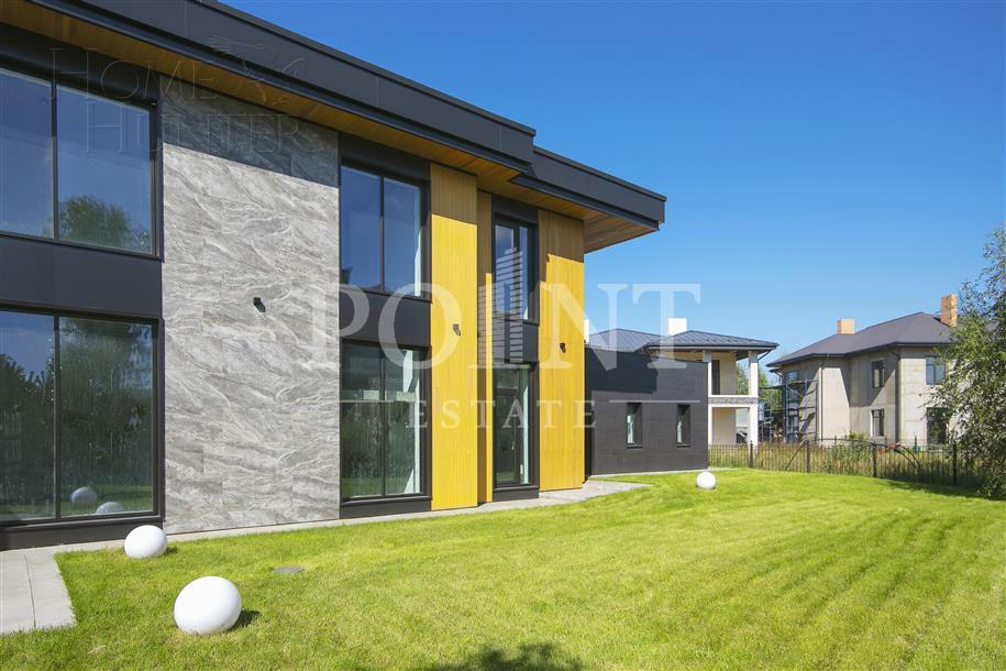 2-этажный коттедж 853.2 м² без отделки