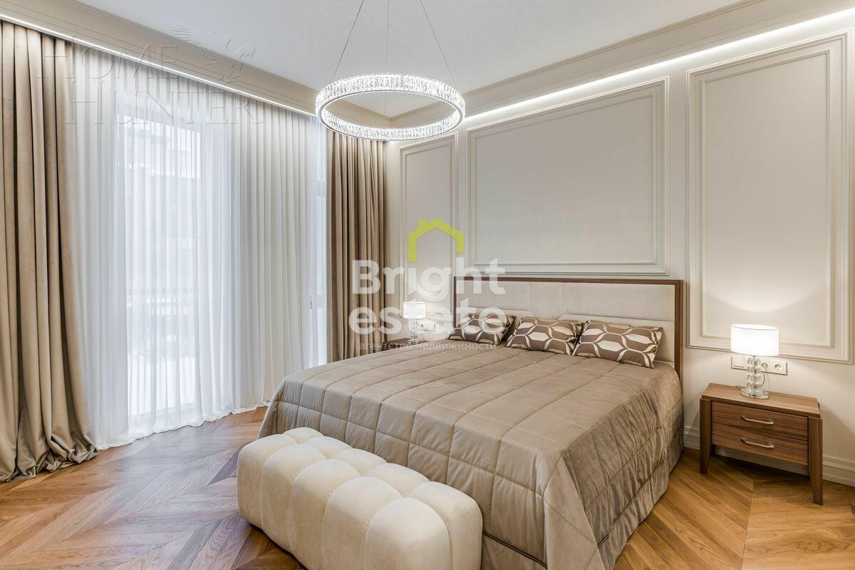 3-этажный таунхаус 287 м² с отделкой