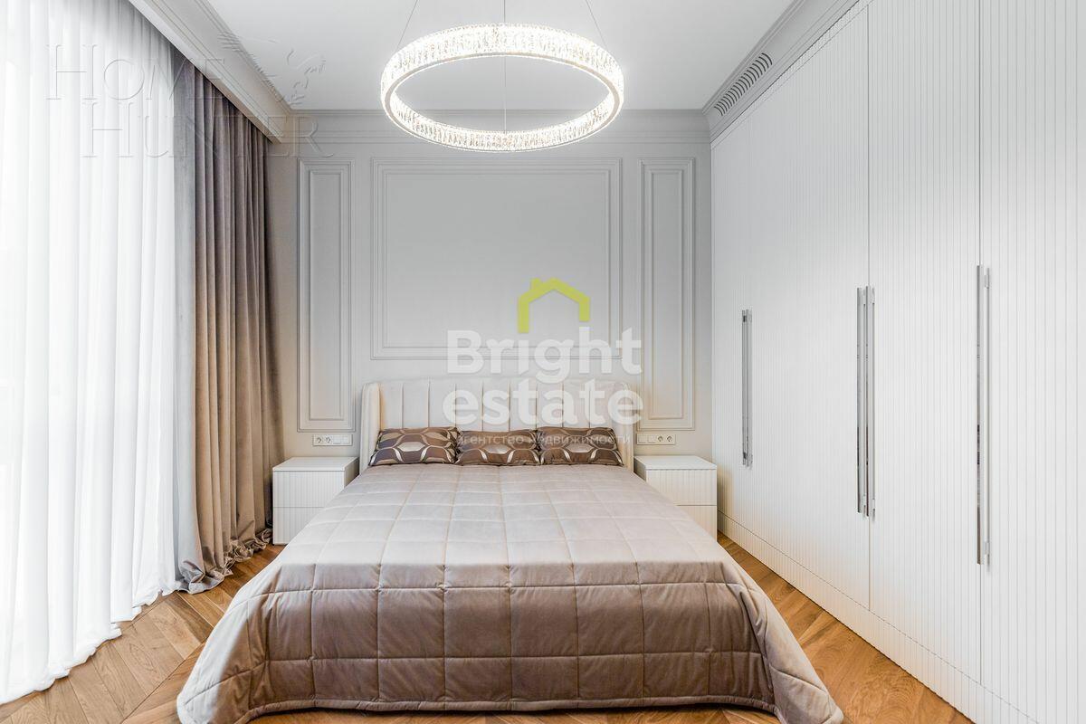 3-этажный таунхаус 287 м² с отделкой