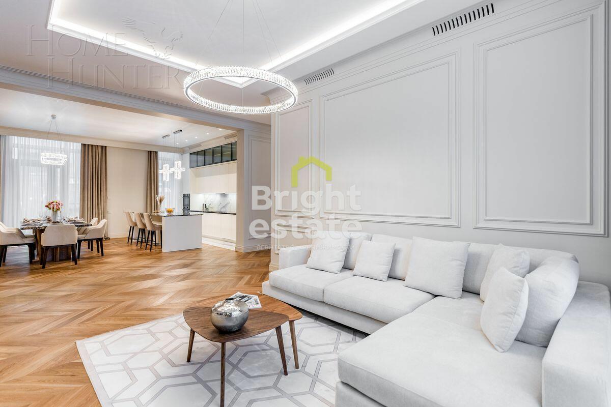 3-этажный таунхаус 287 м² с отделкой