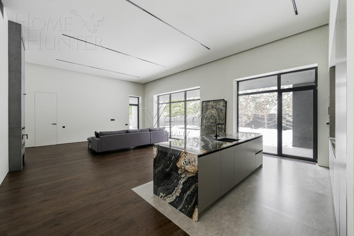 2-этажный коттедж 500 м² с отделкой