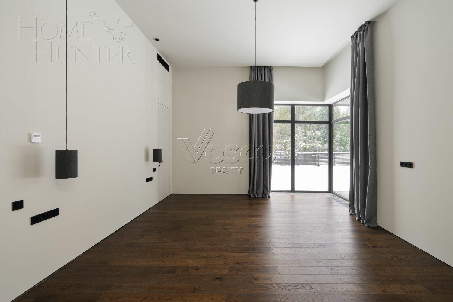 2-этажный коттедж 500 м² с отделкой