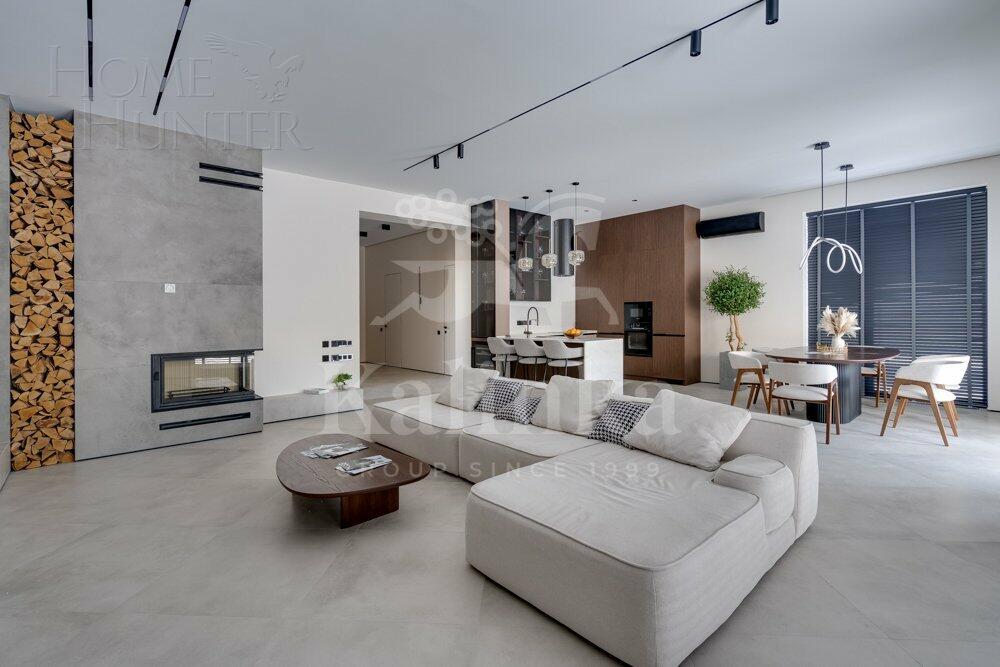 2-этажный коттедж 300 м² с отделкой