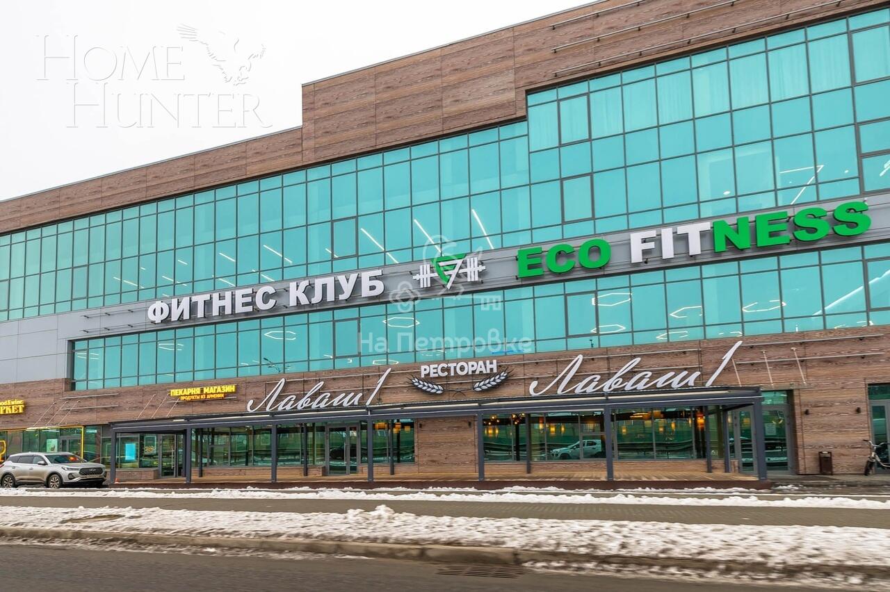 3-этажный таунхаус 180 м² с отделкой