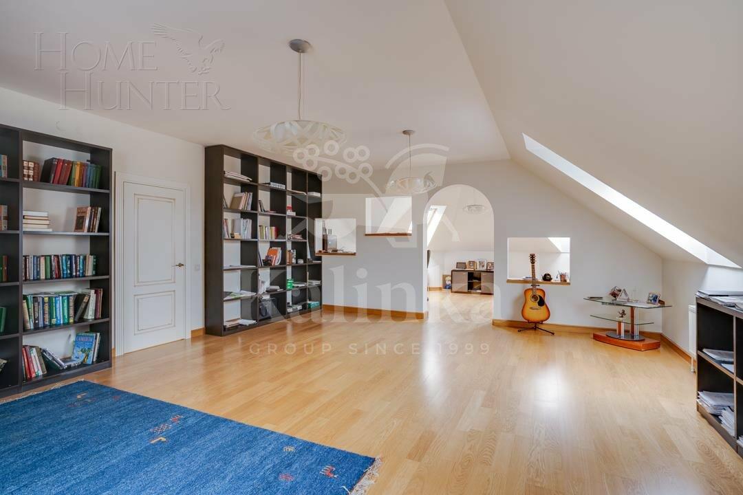 2-этажный коттедж 700 м² с отделкой